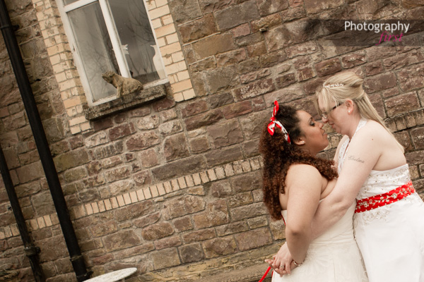 Craig Y Nos, South Wales Wedding (34)