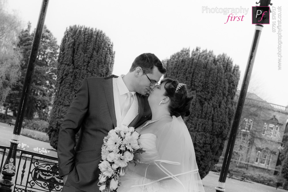 Neath South Wales Wedding Photographer (20)