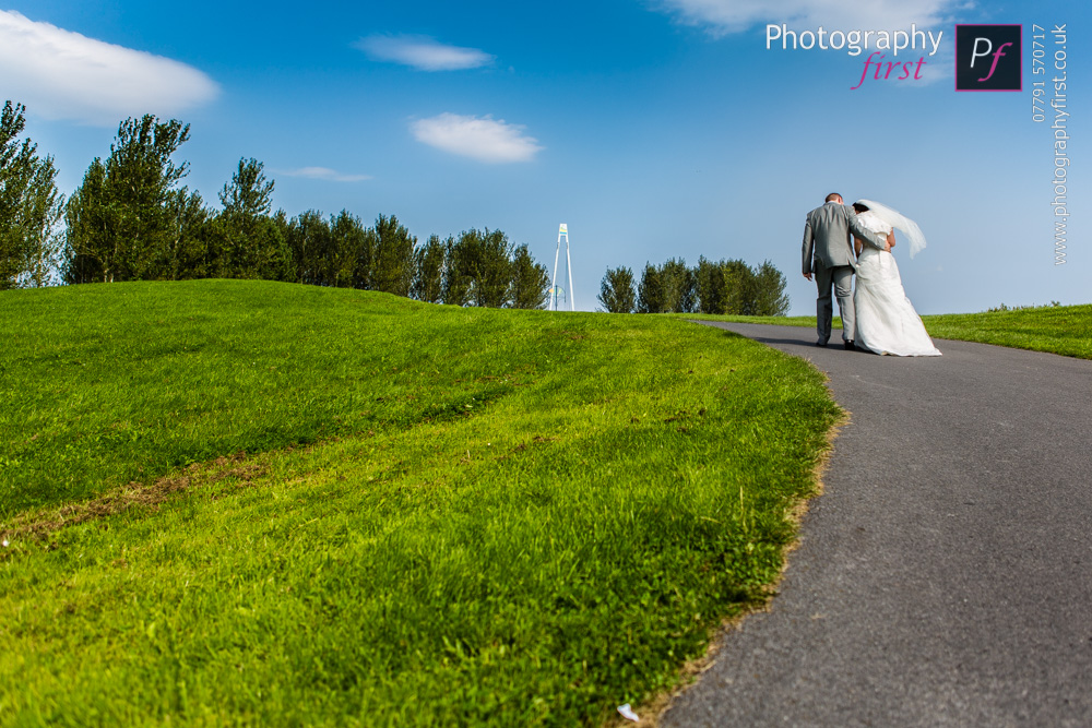 Llanelli Wedding Photographer (16)