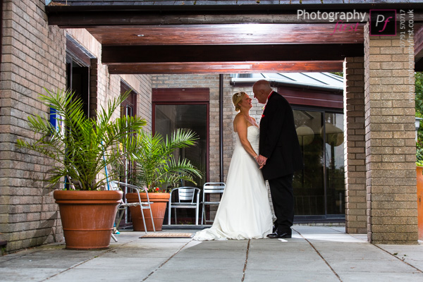 Wedding Photography Diplomat Hotel Llanelloi (9)