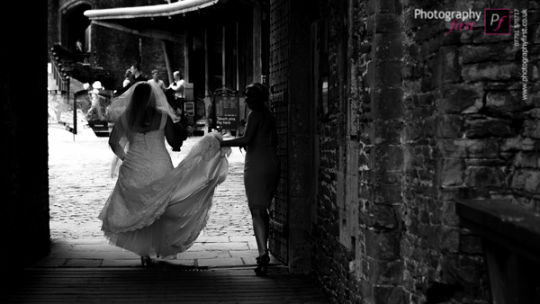 Wedding in Caerphilly Castle (55)