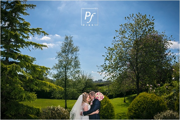 South Wales Wedding Photographer at The Plough Inn (17)