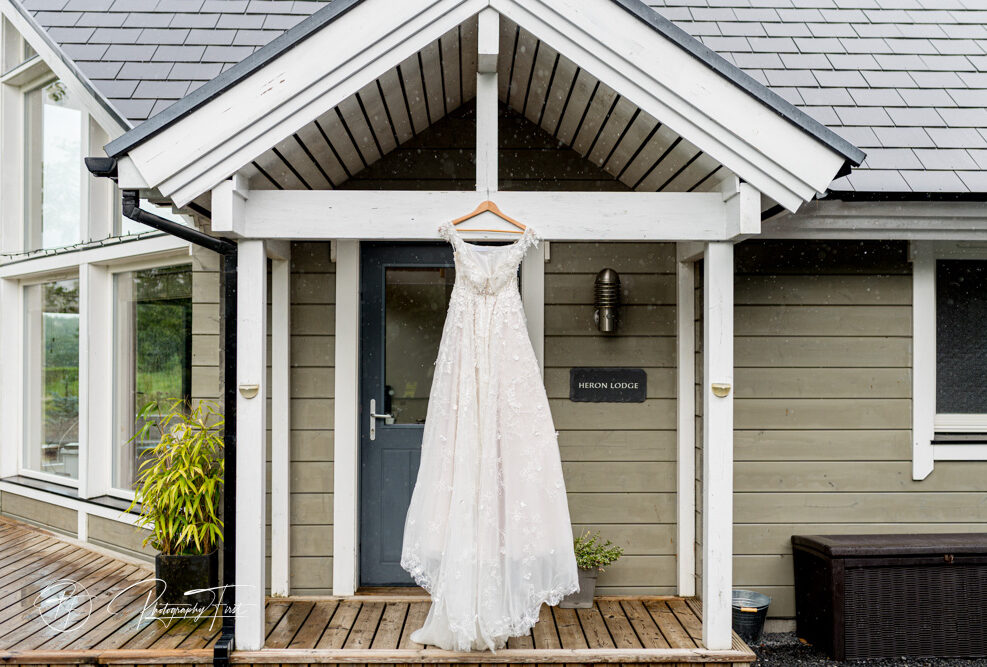 Wedding Dress at Heron Lodge Sylen Lakes